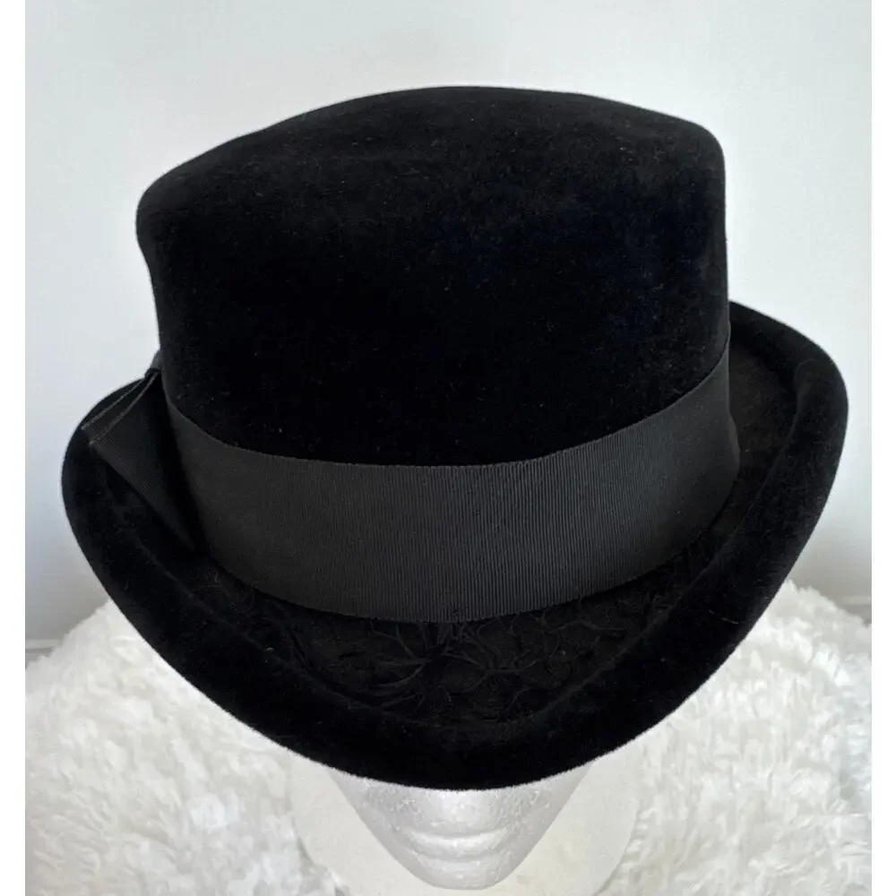 Vintage 50's French Black Velvet Cocktail Hat with Ribbon band retro veil style